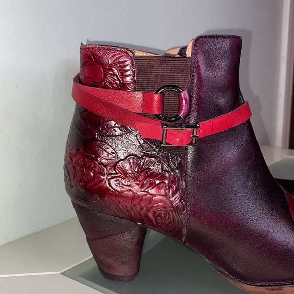 L’Artiste by Spring Step Beauti Zip Booties Leather Shoes Plum Sz 39 (US 8.5) - Picture 2 of 15